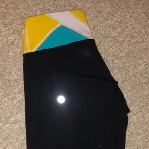 WinderUnder Black Leggings Reversible to all black